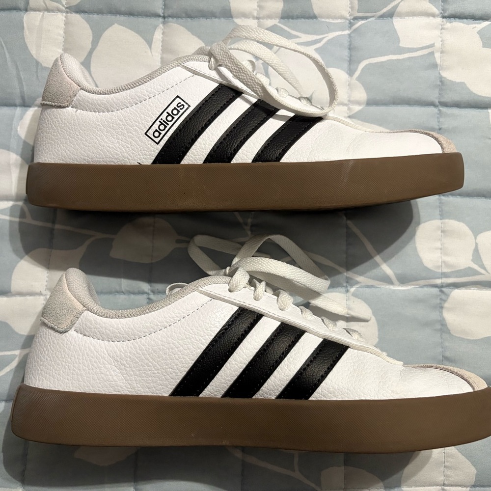 Adidas Women Court Sneakers